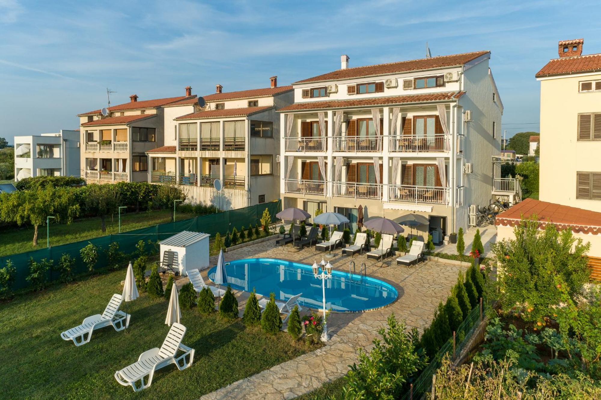 Apartment-Haus Wolbeck Poreč Buitenkant foto